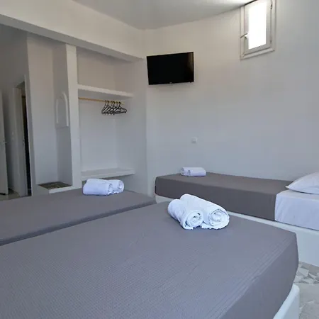 Teoria Paros Matsas Windmill 3* Naousa (Paros)